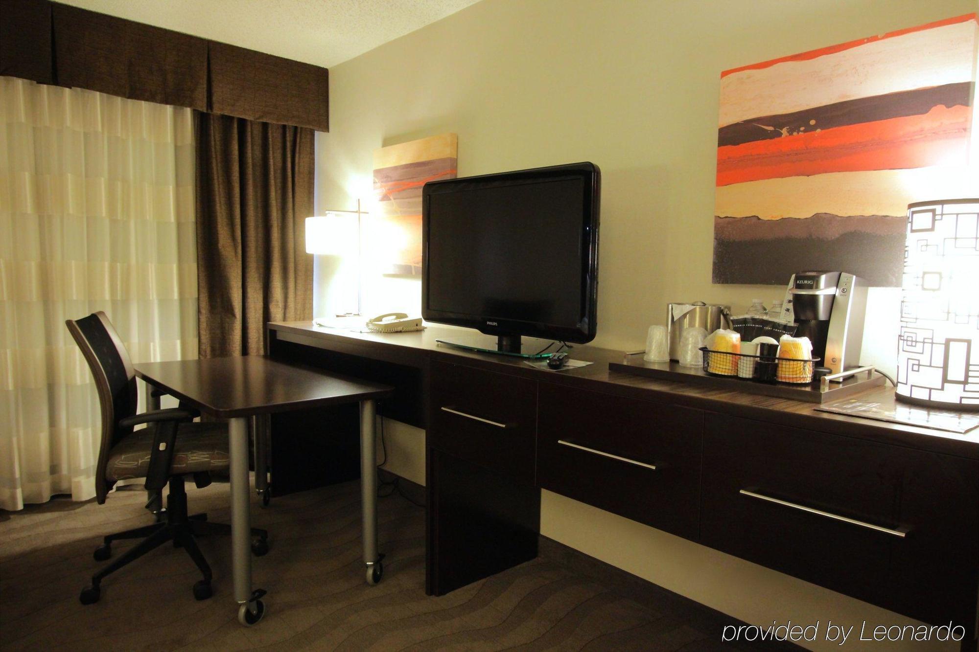 Doubletree By Hilton Atlanta Perimeter Dunwoody Exterior foto