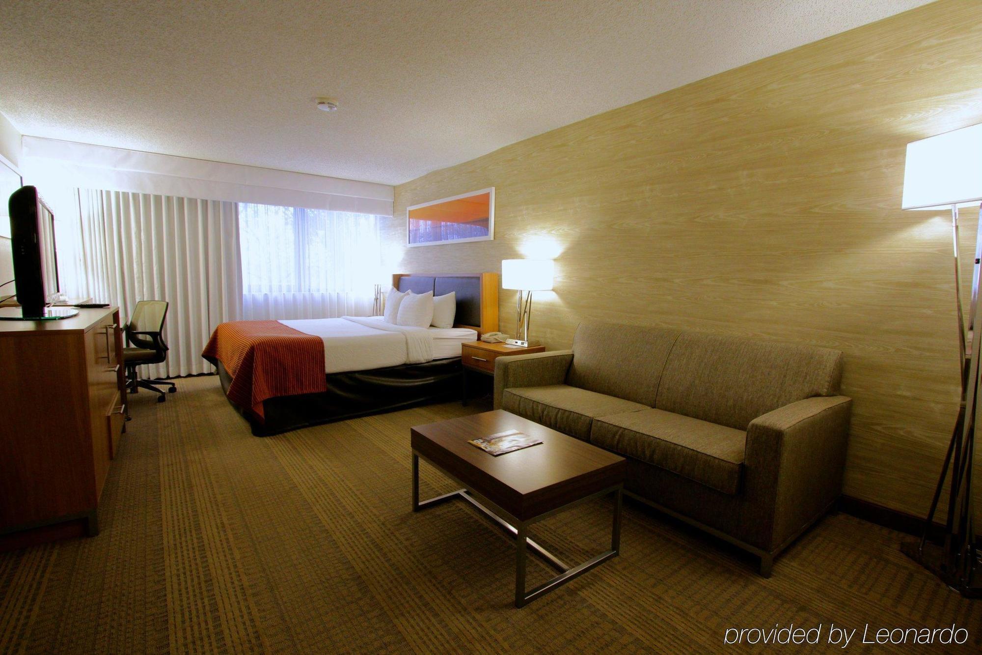 Doubletree By Hilton Atlanta Perimeter Dunwoody Exterior foto