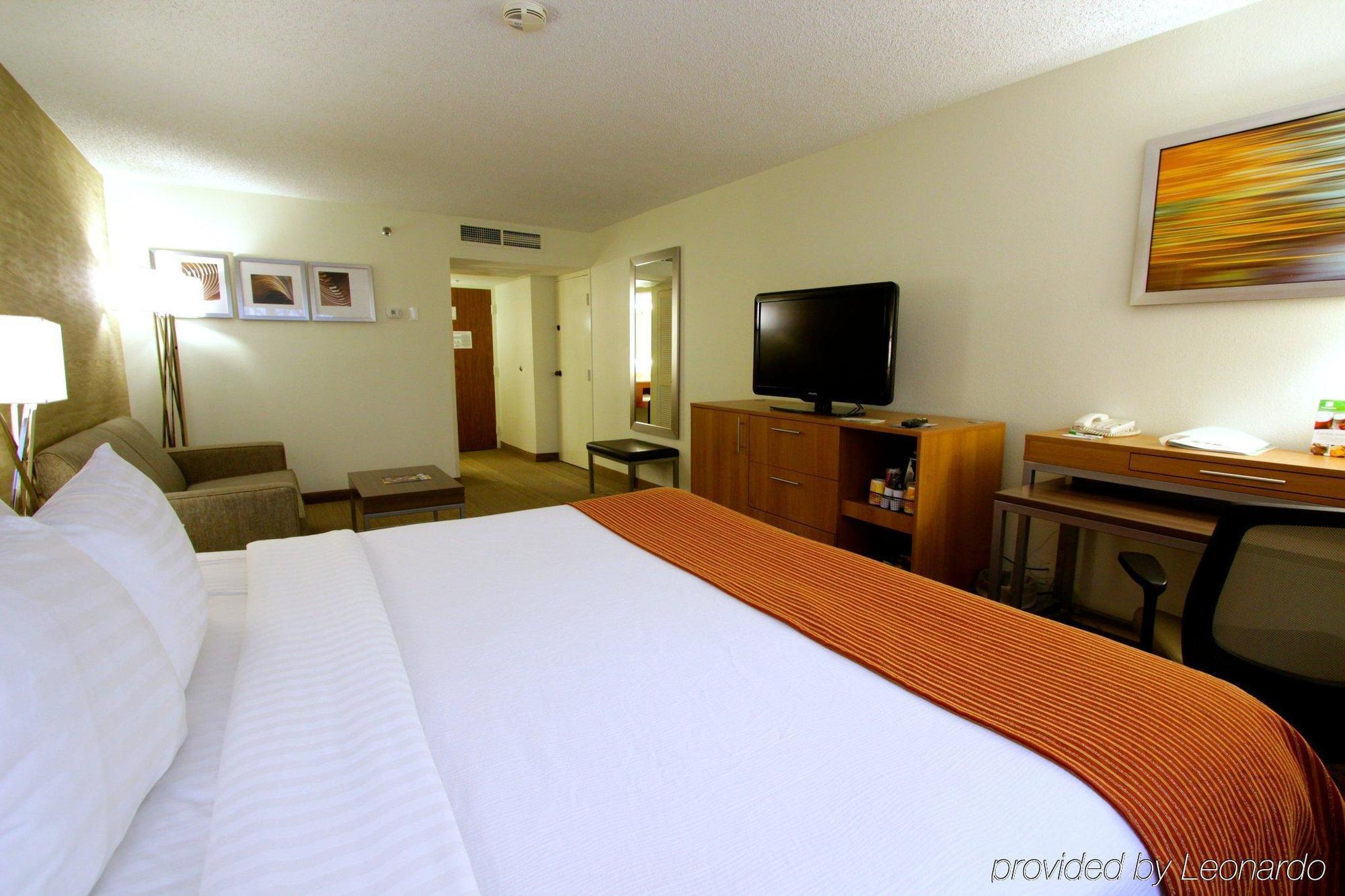 Doubletree By Hilton Atlanta Perimeter Dunwoody Exterior foto