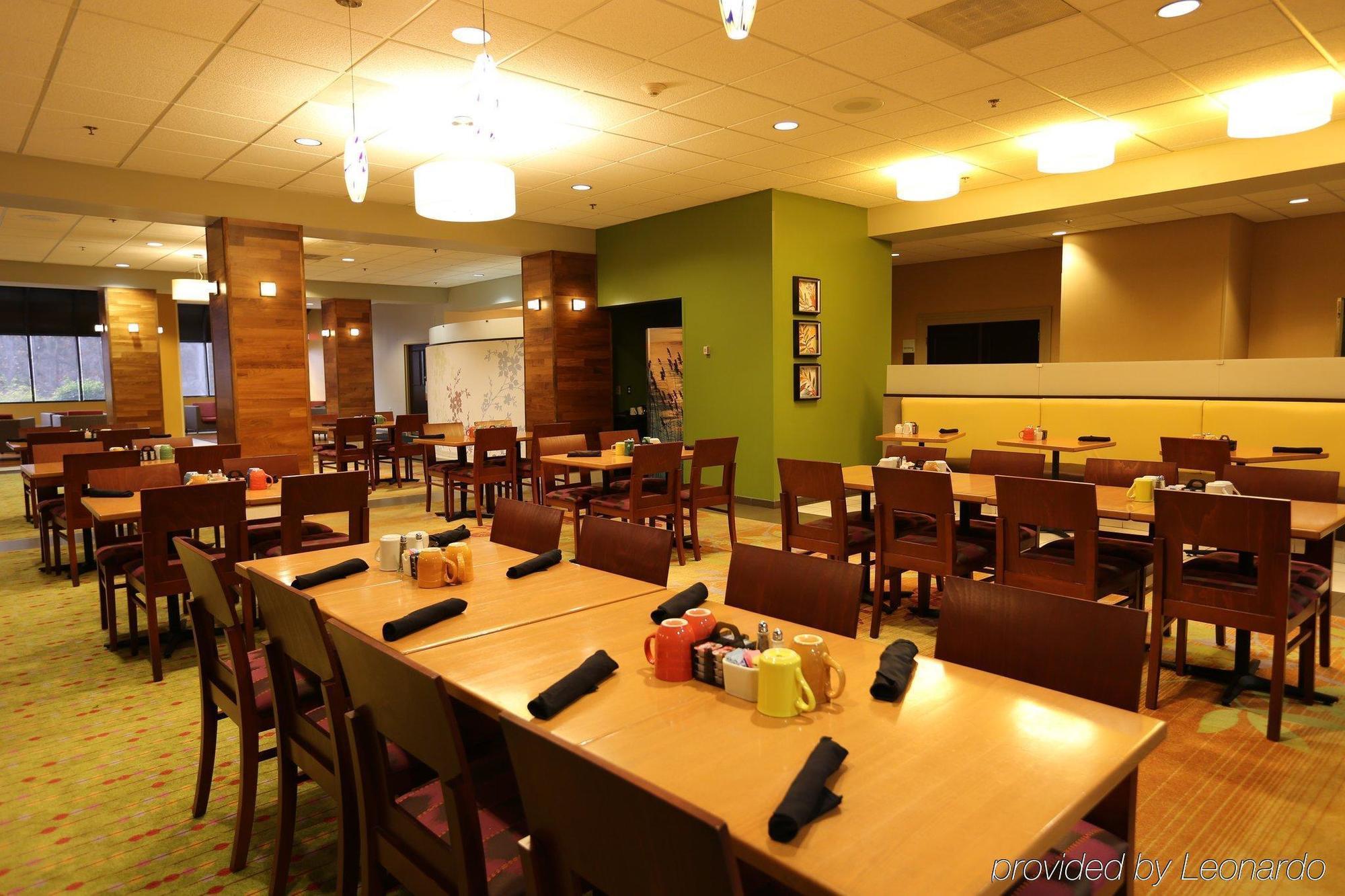 Doubletree By Hilton Atlanta Perimeter Dunwoody Exterior foto